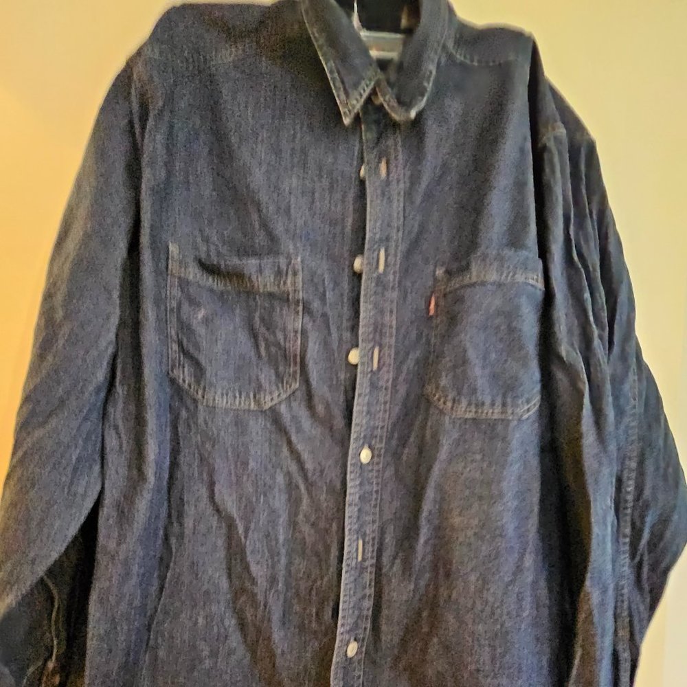 Vintage Levi's denim shirt L